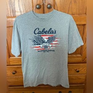 Cabela's Patriotic Gray Men's T-Shirt Size Medium
